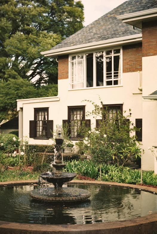 Ana Paula's Coffee Shop building with its garden fountain in Krugersdorp